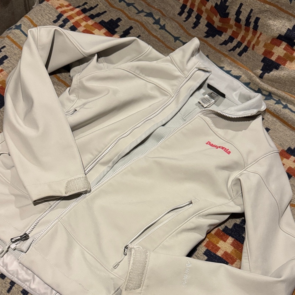 Patagonia Cream Softshell Jacket with Pink Logo
